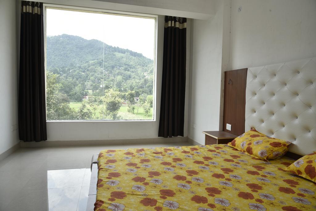 Hill Paradise Hotel Nagchala ภายนอก รูปภาพ